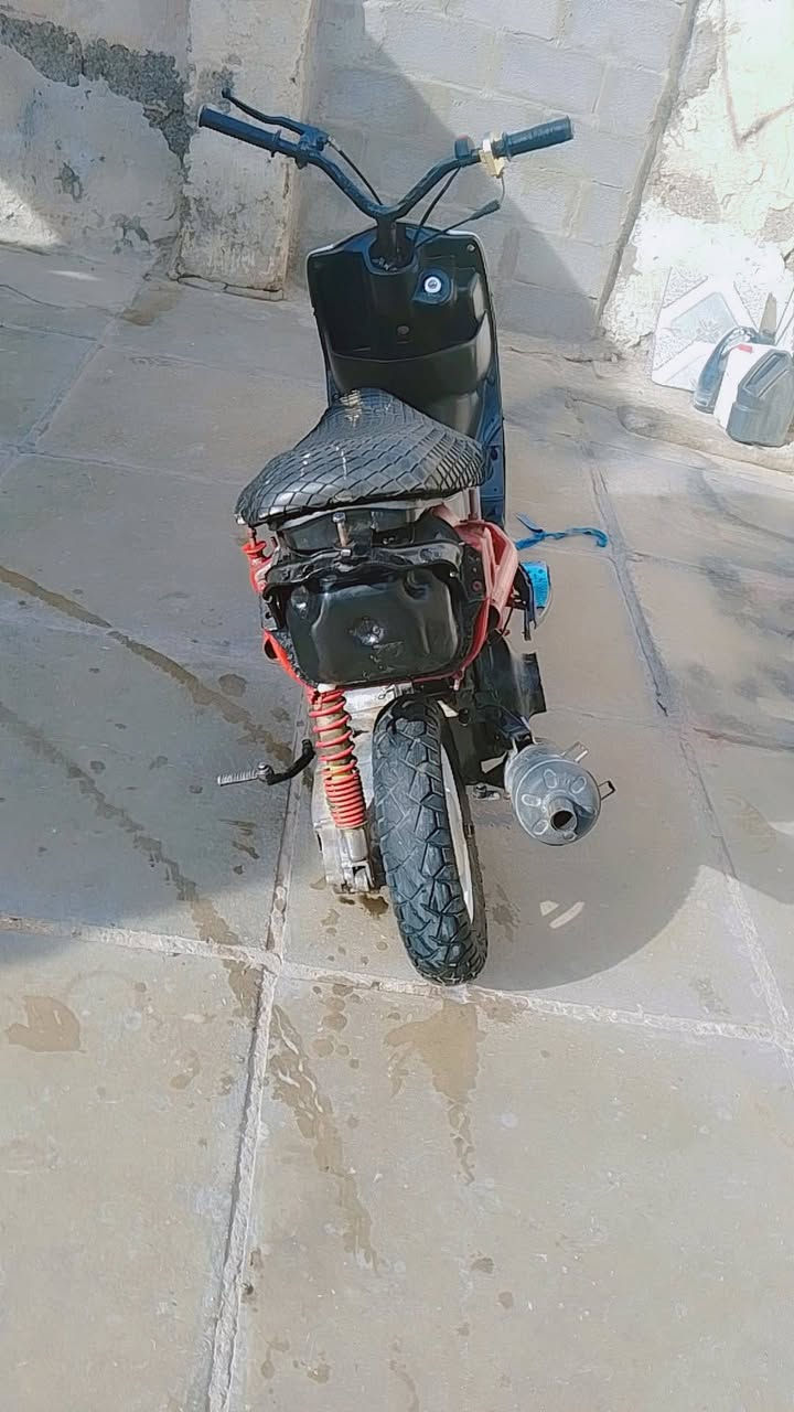 دراجه ماكس 55 السعر 350 وبيها مجال ***********
