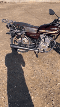 السلام عليكم 
دراجة للبيع SIVAN
محرك مامفتوح موديل 23
كهربائيات شغالة 
محرك150
سعر500اوبي مجال 
اتصال ***********
للطلب او استفسار مراسلة الصفحة
