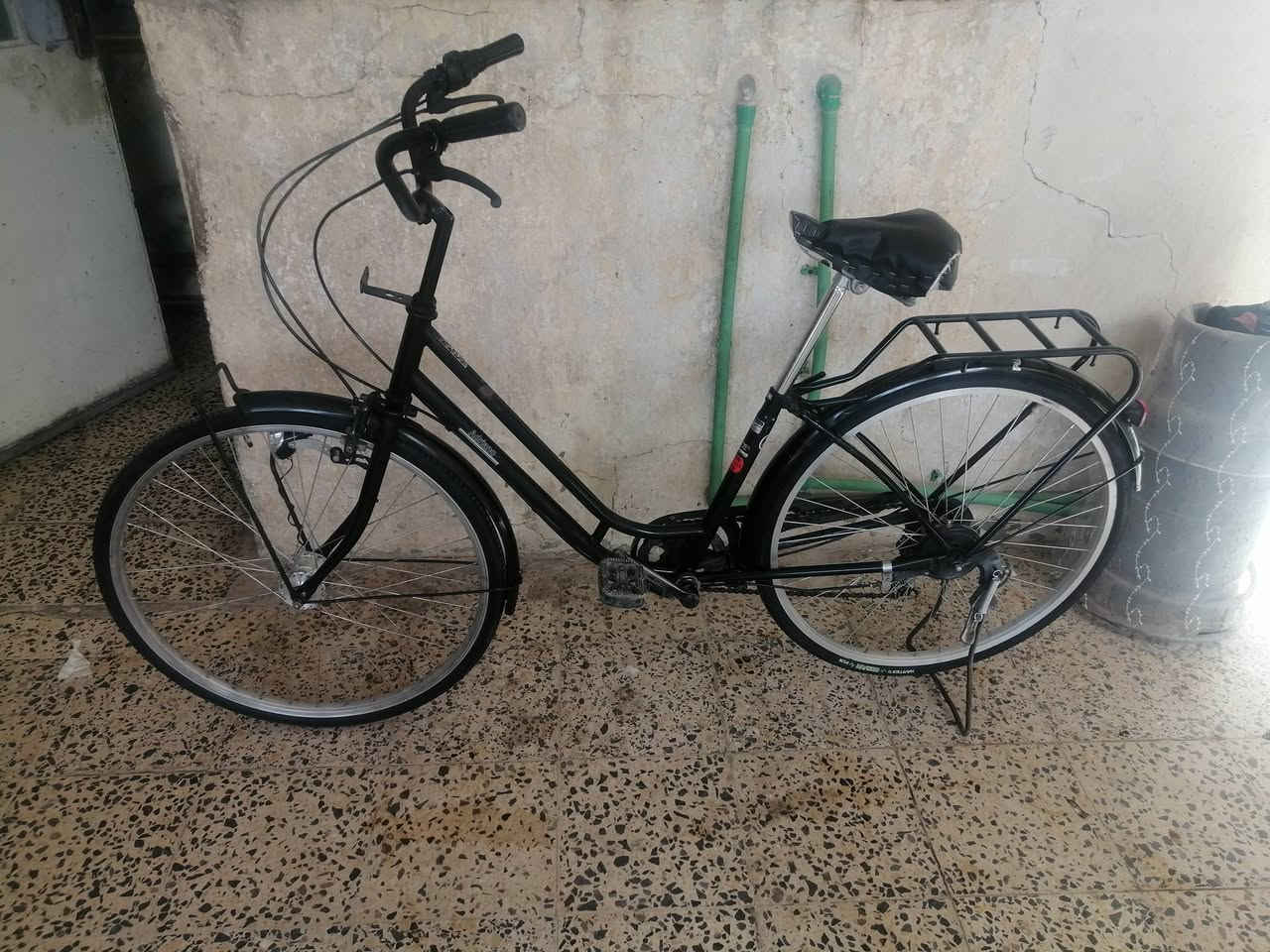 بايسكل للبيع حجم ٢٦ طاقه وكير باله بعده جديد رقم الهاتف *********** *********** مكاني فلوجه
