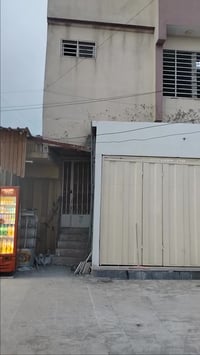 ٣شقق • مجمع طبي • حي فلسطين