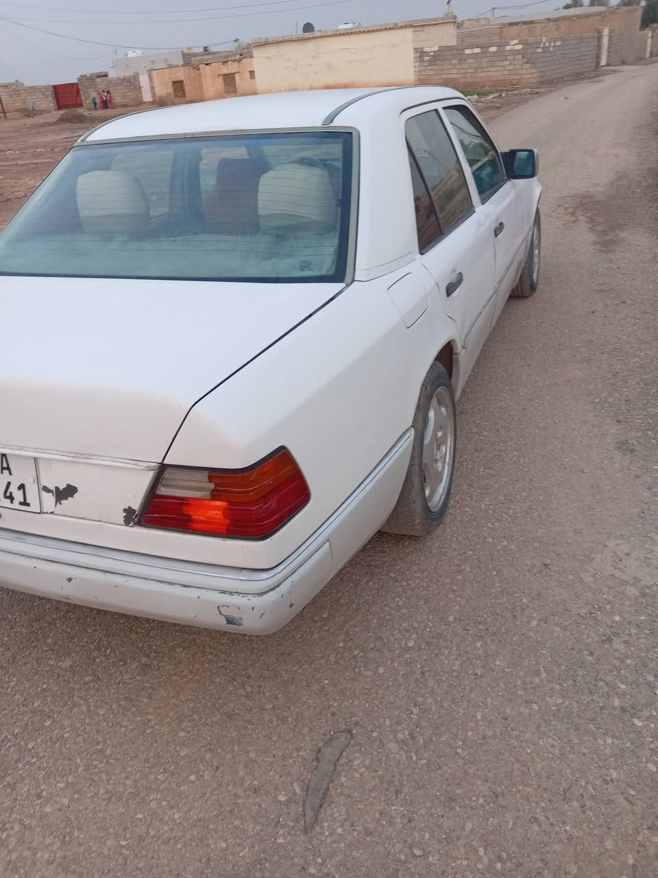 سلام عليكم
مارسدس دب موديل 91 اصل باسمي سنويه جديده رقم دولي جديد محرك 2500 ديلكو سياره خير من الله تجي وتشوف بعينك   ديالى جسر مندلي السعر 63 وبيها مجال رقمي ***********
