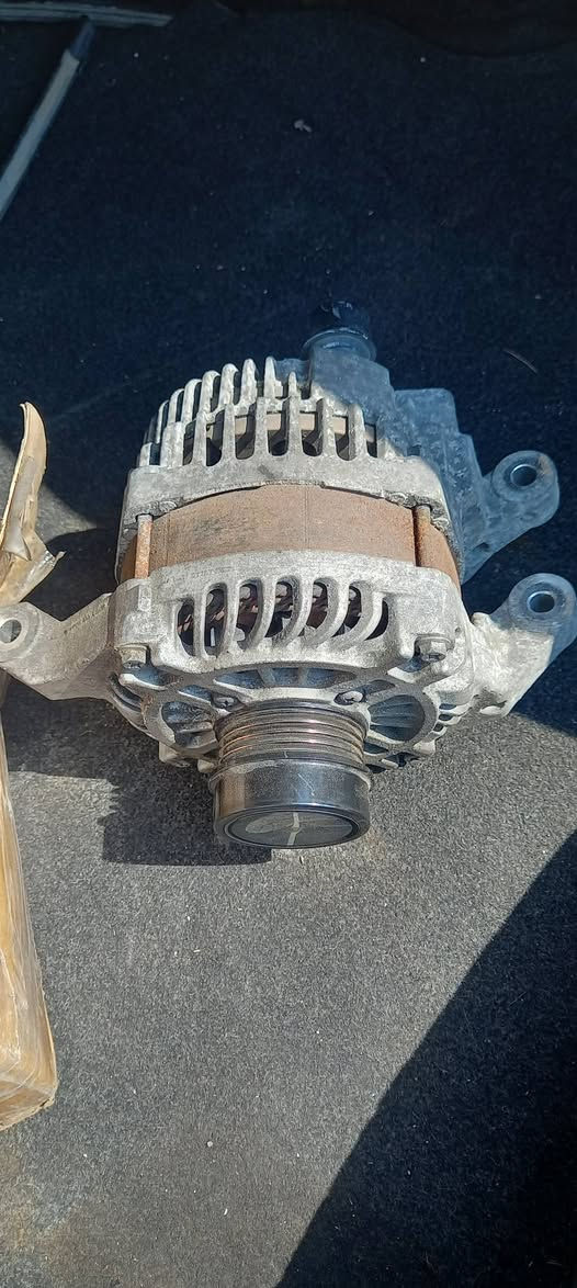 داينمو فيوجن ٢٠١٦ محرك ٢٥٠٠ .. دزلياه استاذ اسامة من اربيل قبل فترة وما شديته لان طلع اللي عندي يحتاج فقط برمجة .. سعره مع التوصيل ٧٥ الف .. ***********
