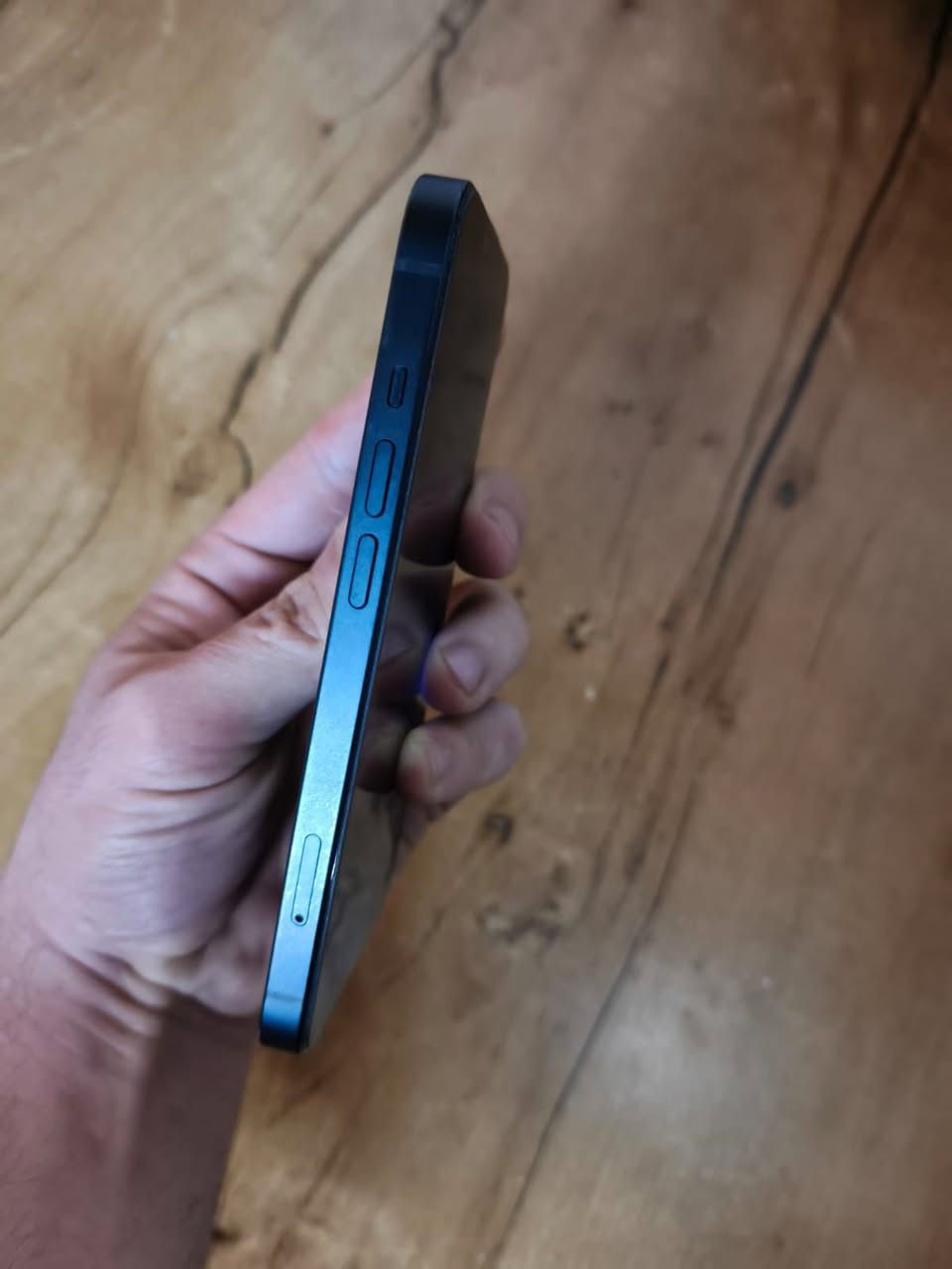 iPhone 13
ذاكره 128
تك سيم 
الجهاز نورمال بعده وضع شركه مبدل بطاريه اصليه شرط 100‎%‎
الجهاز بي عيب واحد نقطه سوده باسفل الشاشه 
مامأثره عليه 
السعر 440.000بي مجال بسيط 
ملاحظة مو شراي لاتكسر بلجهاز وجزاكم الله خيرا الجزاء


**إذا كنت صاحب هذا الإعلان وتريد حذفه لأي سبب، رجاءا أرسل رسالة إلى الدعم الفني**