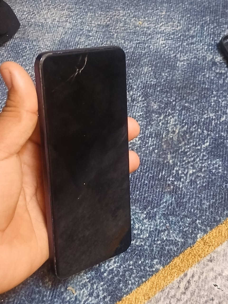 موبايل للبيع هونر 8 سعر 85 مبدل شاشه وشوي بيه كسر بس الكاميرات مغوشه


**إذا كنت صاحب هذا الإعلان وتريد حذفه لأي سبب، رجاءا أرسل رسالة إلى الدعم الفني**