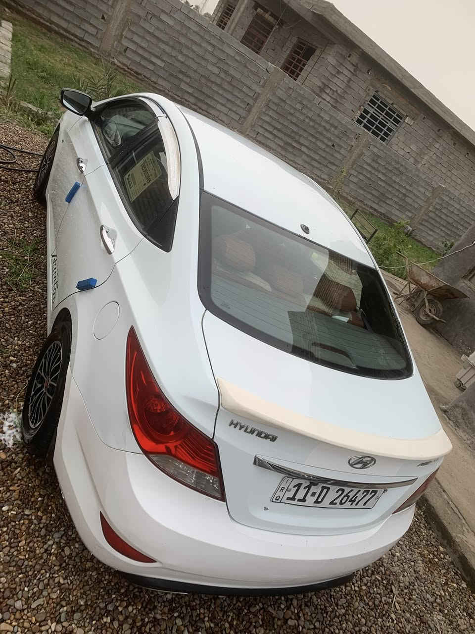 اكسنت خليجي موديل 2011
المحرك 1600 دوش 
صبغ بنيد بسبب الفابلون وباب خلفي عكس السائق 
السيارة مكينة وكير وتبريد جاهزات 
باسمي رقم بغداد. الجديد 
حدادية وتايرات نظيفة
السعر 86 ورقة وبيها مجال ان شاءالله
باقي التفاصيل ***********
