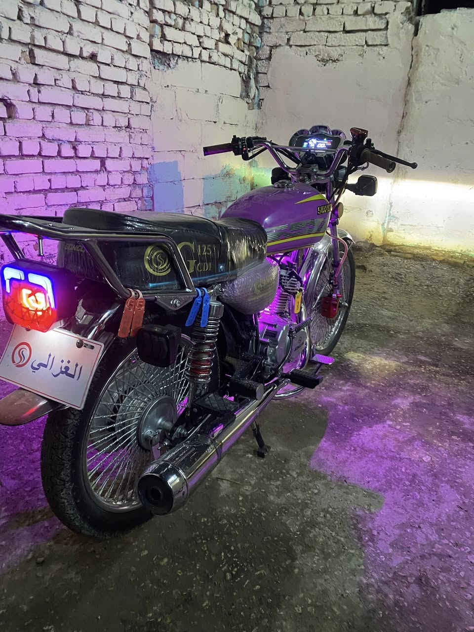 تايكر سكنر
سونگ
ام الختم 
2025 
دراجه جديده 
مسجل بيها بالعداد 
مكاني بابل -حله-مركز
***********
السعر 725 الدراجه جديده كلش 
ميعجبك السعر اعبر المنشور
