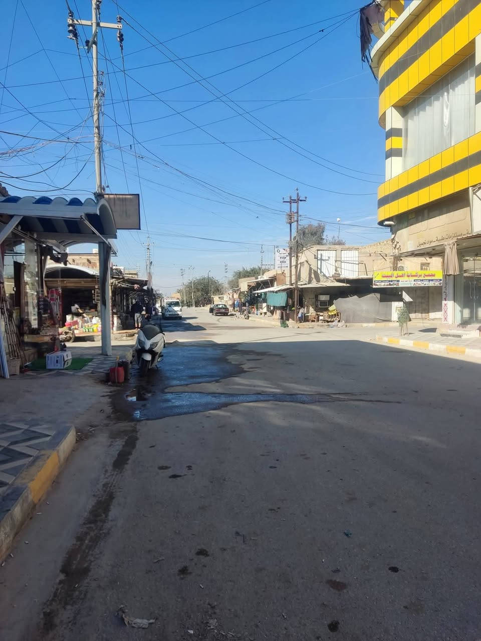 السَلآْم عَلْيُكّمٌ وٍرٍحَمُةّ الله وٍبُرٍكآتُهْ
عماره للبيع گرمه بني سعيد ركن طابو صرف 
تتكون من شقق عدد 2 ومحلات عدد 3 ومجمع طبي متكامل حالياً بيها دكاتره سوريين 

مساحه 250م

البناء طابوك السقف كونكريت البناء حديث

نستقبل كافة العروض سوك شيوخ وگرمه بني سعيد 

مراسله 📩 الصفحه او الاتصال 📞 على رقمي التالي ***********
