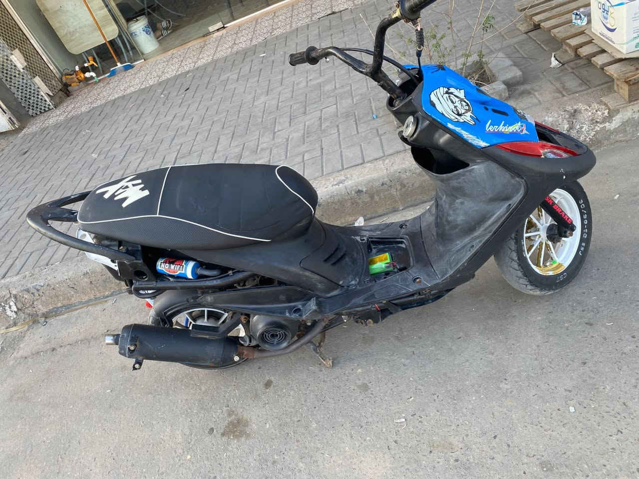 السلام عليكم للبيع ماكس عدله نهضه ومعدل فول مانقصه شي كهربائيات كامله بس السلف واكف مكاني البصرع معقل ب٤٧٥ وبيه مجال 
مكلف بلنشر هاذ رقم راعيه

+964 777 081 1873


**إذا كنت صاحب هذا الإعلان وتريد حذفه لأي سبب، رجاءا أرسل رسالة إلى الدعم الفني**