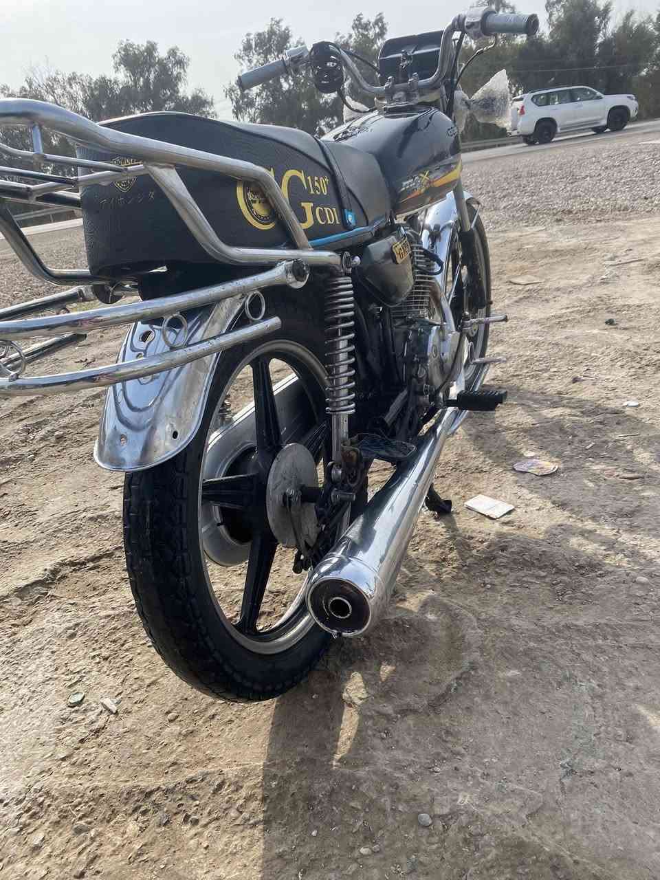 روبر ٢٠١٧معمر ٢٤دراجه فول خير من الله ٣٦٠وبيه مجال يرهم مراوس مكاني ديالى كنعان تصال عل رقم ***********
