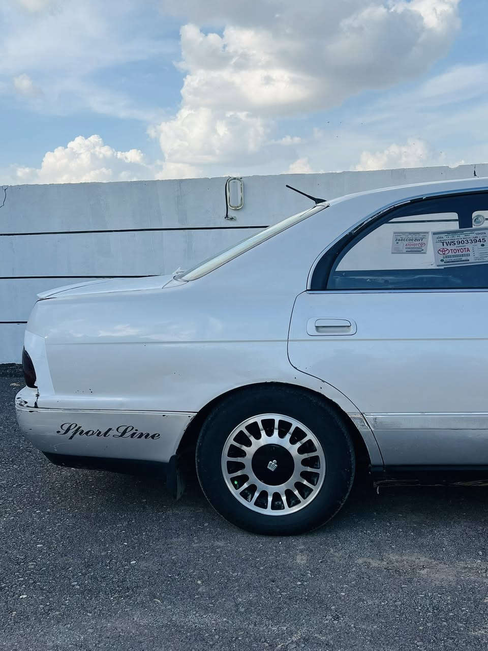 السلام عليكم تيوتا كراون بطه موديل ١٩٩٢ متصل رقم بغداد إنكليزي مكفوله من العيب الشرعي من كصه ونقل جثه السياره كير مكينه مكفولات السياره خير من الله ***********واتساب فقط 
***********تصال
