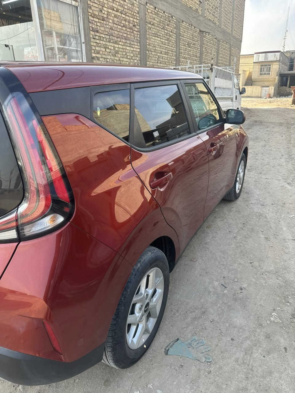 كيا صول الموديل/2025
حادثه بنيد تبديل وتكحيل جاملغ ايرباك دركه فقط 
وهنا واحد شريف شخط الباب 
العداد/4300 كيلو متر 
شاشه دجتال
نقاط عمياء 
تحكم جهتين ستيرن
وضعيات قياده/normal/sport
شاشه carplay
مانع انزلاق
محرك 2000 دوش
ايقاف تلقائي للمحرك بالوقوف 
رادار
قيادة ذاتيه
شاشه اعطال
صور الحادث مرفقه
السعر 149 بيه مجال
مكاني بابل***********
