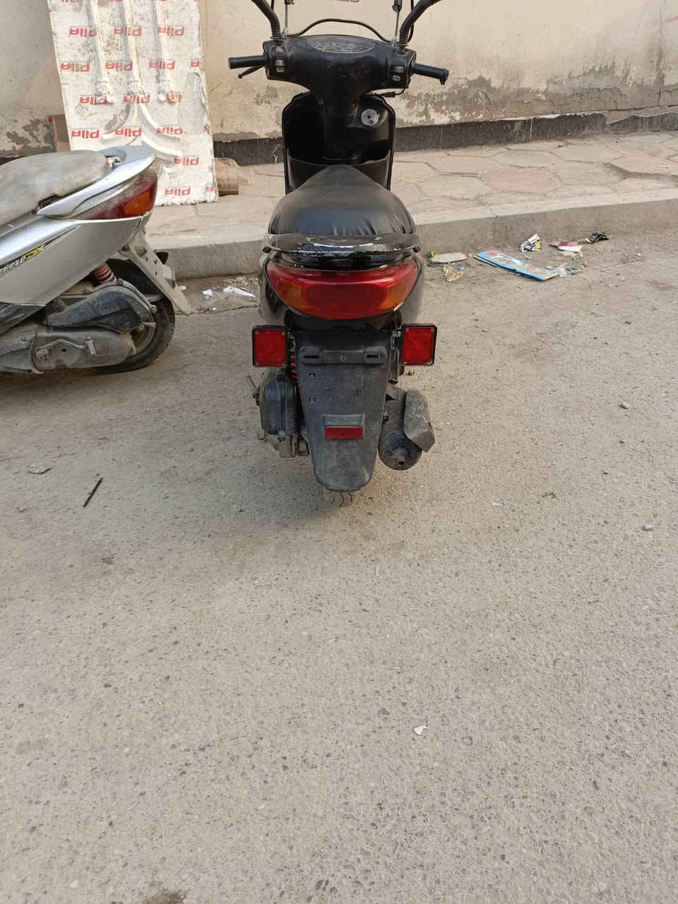 سلام عليكم دراجه بريز مابيه اي نقص سعر 600مكان بغداد شهداء العبيدي ***********
