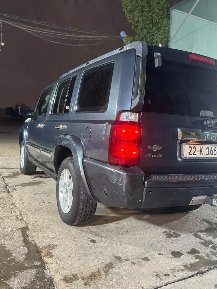 السلام عليكم جيب كوماندر 2007 للبيع رقم اربيل باسمي
محرك 4700 
بيها بنيد مصبوغ وجاملغ مبدل نفس اللون بلادي
سياره حلوه و جاهزه  
مكانه بغداد
السعر المطلوب 90$ ورقه 
***********
