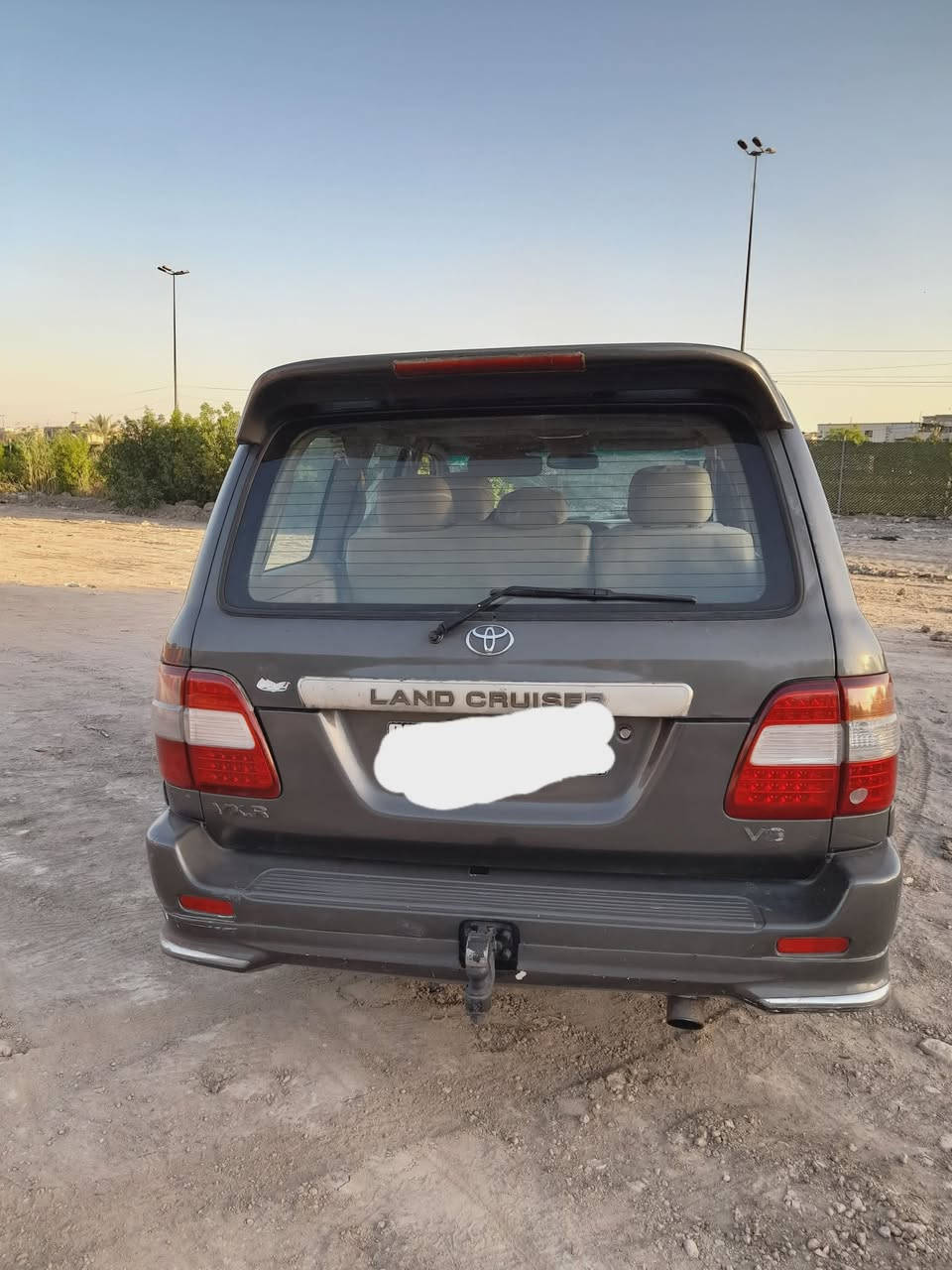 موديل ٢٠٠٢ بيه رشات صبغ ابيعلك عام بسمي مكانه بغداد السياره فول مواصفات لكزز رقم بغداد دولي جاهزه مكينه جديده 
سعر ١١٠ وبيه مجال مراوس باقل ترهم 
***********
