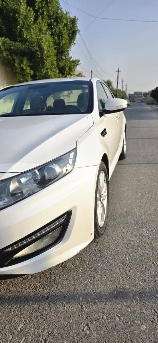 كيه اوبتيما 2012 خليجيه السيارة  فول مواصفات عدا الفتحه كفاله عامه عدا مكان بارد سيارة رقم اربيل انگليزي شرط  الوكالة والتحويل سيارة مكينه 2400 دوش منظومة تبريد جديده سيارة تخم تاير  كله جديد مكان السيارة بغداد السعر 135 للاستفسار ***********
