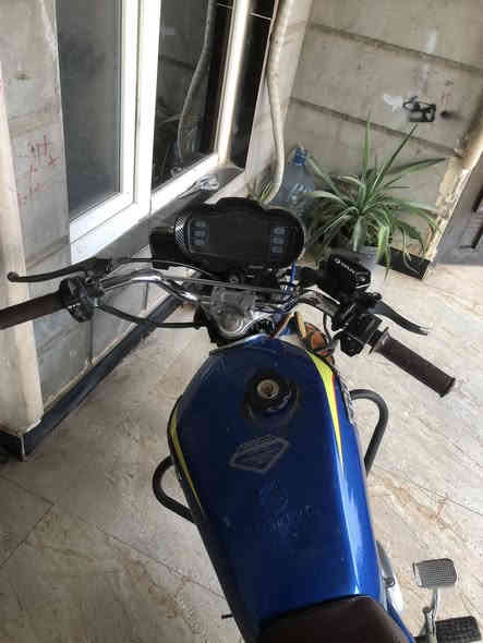 السلام عليكم تايكر 23للبيع دراجه حلوه ونضيفه محرك شرط شلعه ومعدل دشبول ماعرف طافي بس سماعه تشتغل والناره مال دشبول تشتغل كهربائيات شرط عدا الشاير مفصولات السعر 525وبيها مجال المكان ديالى دلي عباس اي استفسار ع رقم:***********اخوان رجاً  لحد يكلي تعالي تريدها تعال اخذها وشايف خيرها
