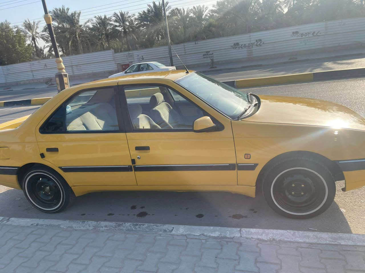 بيجو 405 موديل 16 السياره نضيفه ومكفوله من الضربه والصبغ كير ومكينه خير من الله تبريد شغال حداديه نص عمر تخم تاير جديد خط ابيض للبيع السنويه منتهيه مصفره غرامات للبيع 46 وبيها مجال بسيط ابو الخصيب, البصرة


**إذا كنت صاحب هذا الإعلان وتريد حذفه لأي سبب، رجاءا أرسل رسالة إلى الدعم الفني**