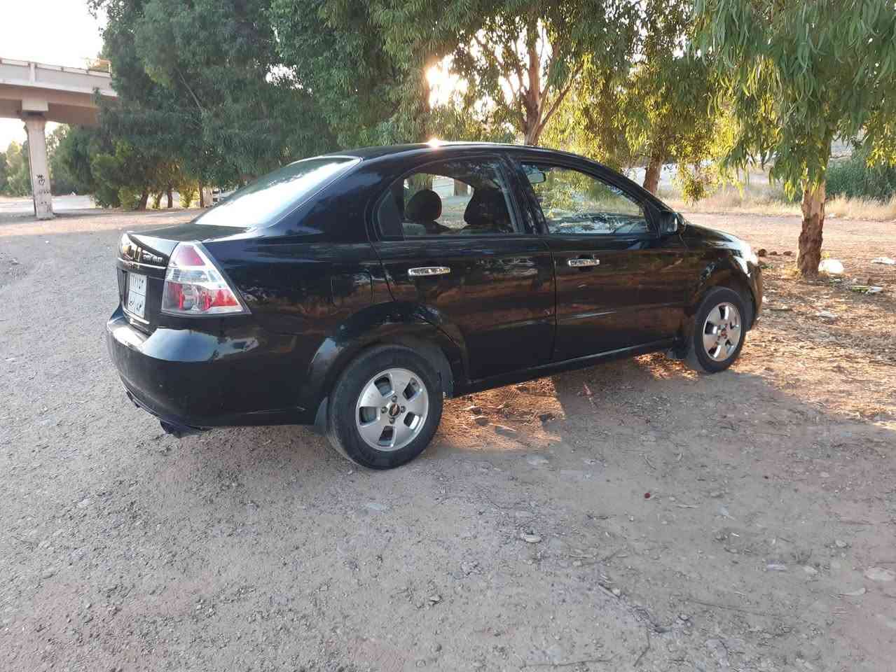 Avio 2011 
سيارة جديد بس باب صبوغ ماشي 50 الف سعر 75 وةرةقة  بي مجال  مكان اربيل
*********** أربيل, العراق
