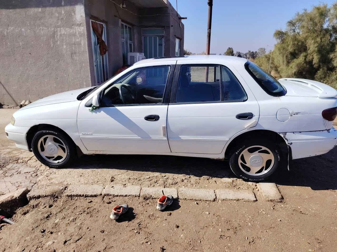 سلام عليكم سيفيه للبيع موديل 95 رقم بابل سنويه لل30 كير محرك خير من الله حداديه شوفه عينك تخم تخم تاير صدر خير من الله مكان السياره واسط الصويره السعر 30 او بيه مجال حك الجيه رقم الهاتف ***********او ***********
