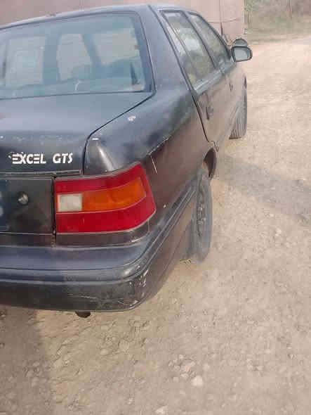 سياره هونداي اكسله للبيع سياره حلوه خير من الله كير ومحرك مكفول حداديه جديده كهربائيات شغاله تخم تاير سياره مكفوله من الدعاميه لدعاميه السعر ١٨ مكان السياره واسط الصويره للأستفسار اتصل ع الرقم ***********
