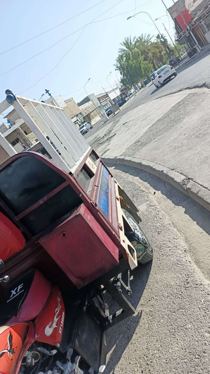 ستوته للبيع نظافه مثل ما موضح بالصوره موديل 2017 ماكينه 22 مكاني ايمن منفيس بيها وارمنيه كلها شغاله ماكينه خرسه ستوته مال بيت نظيفه حلوه ما تعبانه سعر 1,500,000 الموشه الراي لا يكسر بحلال العالم تواصل معي عبر الواتساب***********
