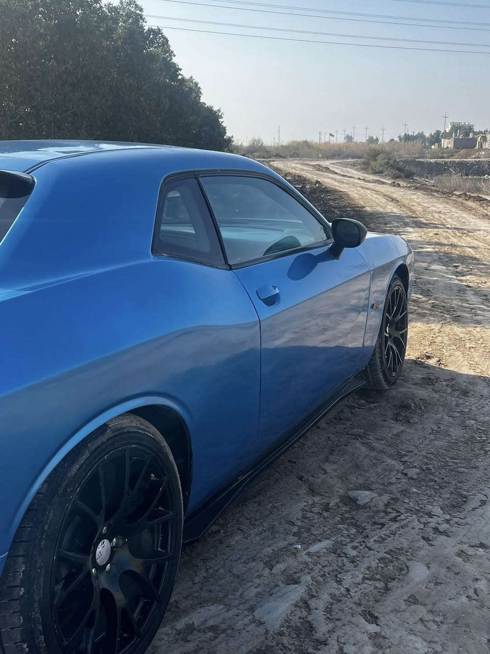 سلام عليكم
جالنجر موديل 2015 
رقم بغداد بسمي تحويل ثاني يوم
سنويه ل31 
كير مكينه توني شادهن حاويه 
تخم تاير جديد
صبغ عام تغيير لون 
للبيع او مراوس حسب القناعه 
مكينه 3600 
سعر 120 وبيه مجال
مكاني ناصريه 
***********
