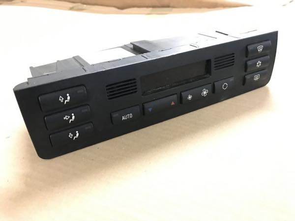 السلام عليكم
متوفر كنترول تبريد e46

السعر 45 الف 

متوفر توصيل 
الحجز عل خاص


**إذا كنت صاحب هذا الإعلان وتريد حذفه لأي سبب، رجاءا أرسل رسالة إلى الدعم الفني**