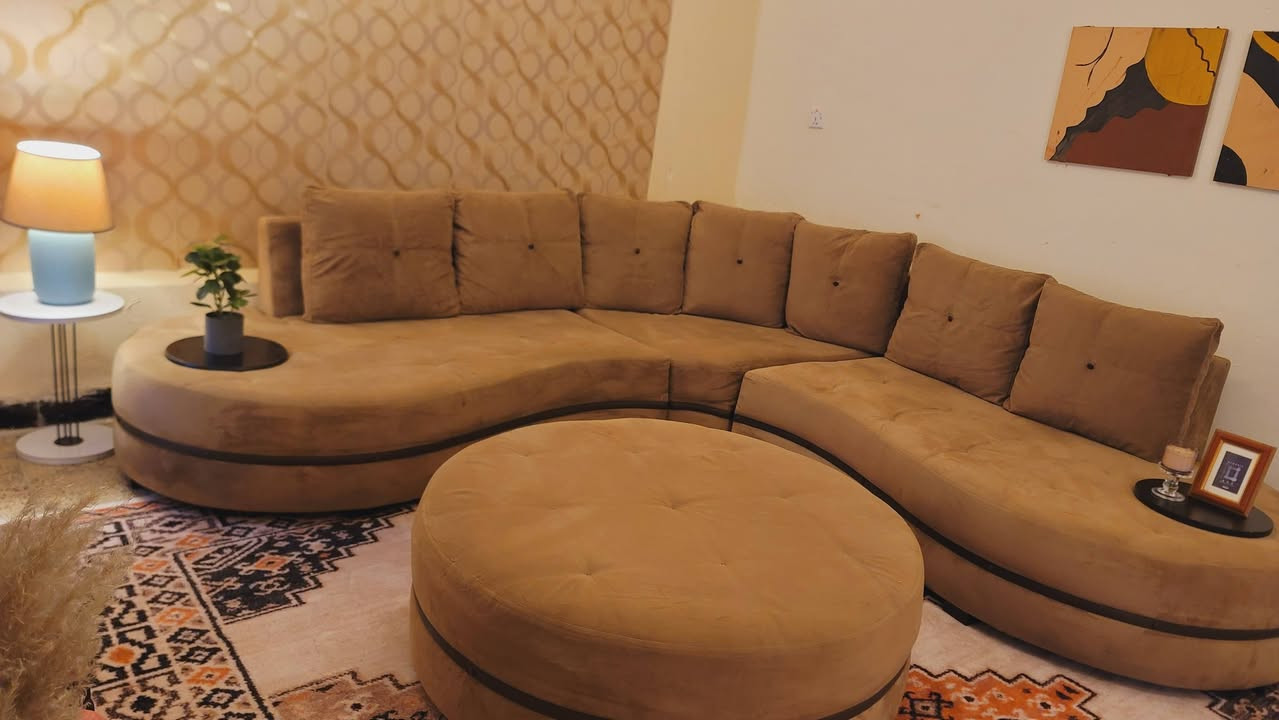 كونر امريكي طبي وطبلات بي مع طبله كبيره وسطيه نظافته 💯  مكاني بغداد للاتصال ***********
