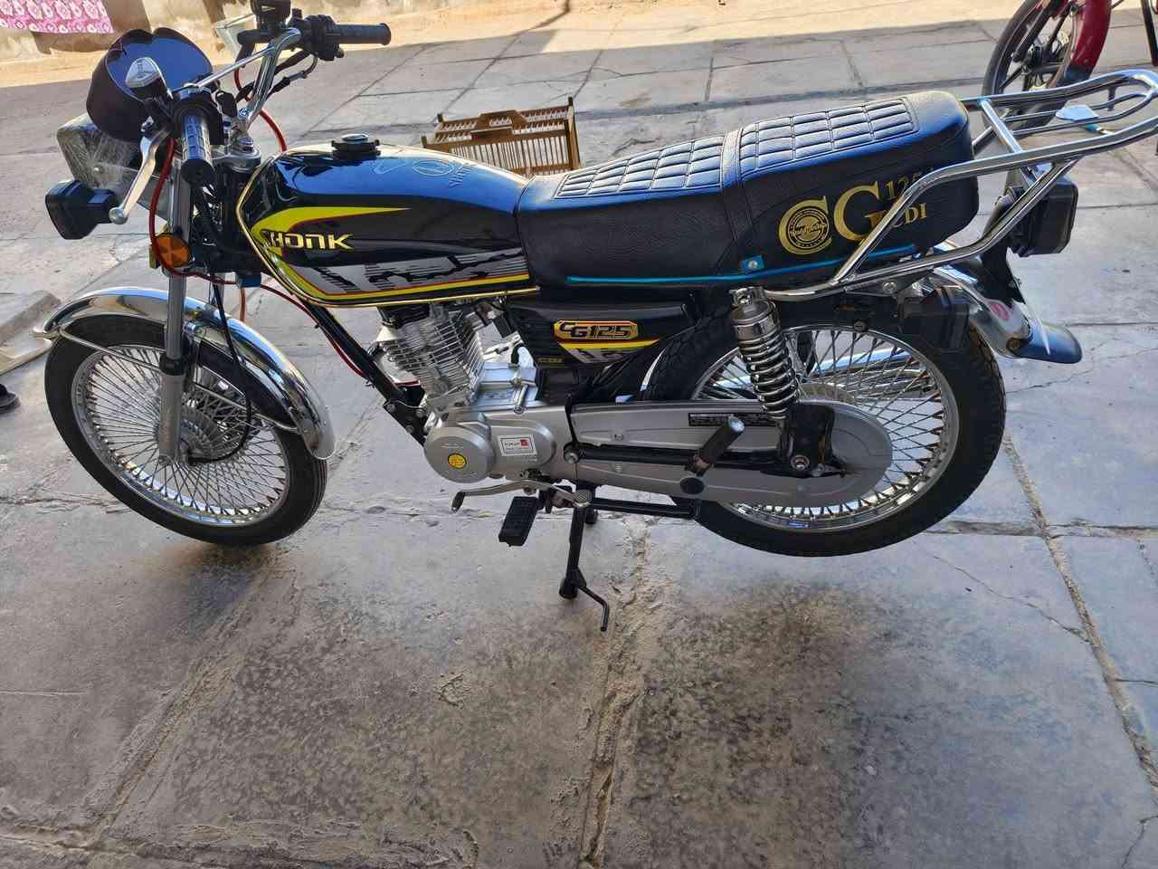 السلام عليكم تايگر 2025 كفاله كلج عمبار جديدة ما ماشيه هواي سونك دراجه نهضته قويه للبيع مكان طليعه شراي بي خير ويدلل ***********
