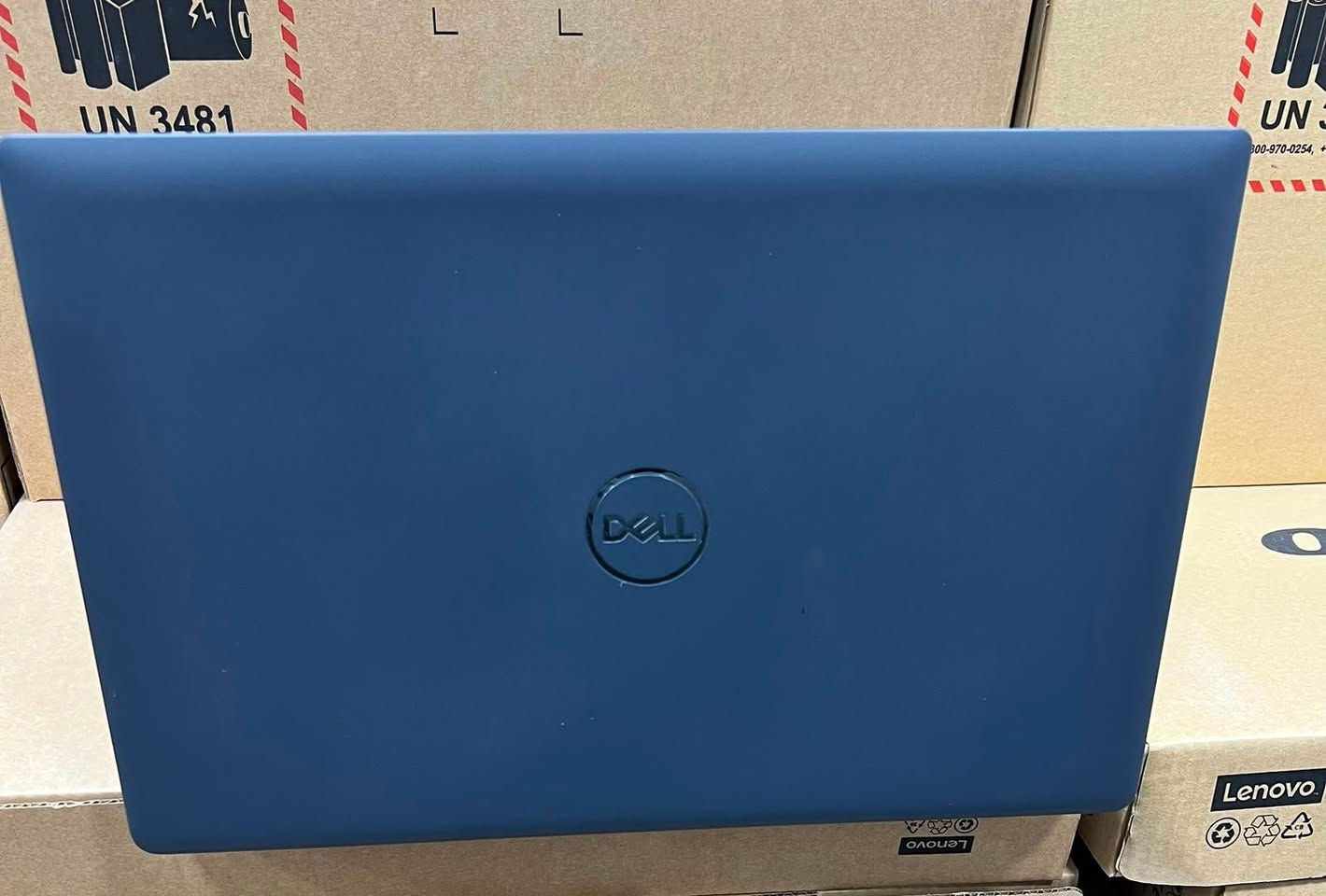 لابتوب سلم خفيف حديث معالج قوي وجيل عالي DELL 3520 Ci5 جيل حادي عشر    نظافة عاليه جدا. 
 السعر 380 الف. 
 النظافة شرط اخو الجديد وعلى الفحص وين تريد
مناسب للدراسة والبرامج المكتبية والطباعة والتصفح والامن السيبراني وغيرها من البرامج 
المواصفات :-
 المعالج Core i5-11th جيل 11
 ذاكرة الوصول العشوائي (الرام) 8GB 
 التخزين( الهارد) SSD 256GB 
 مقاس شاشة 15.6 انج دقة عالية 
 منفذ HDMI & TYPE C    
 كيبورد  عربي انكليزي
الرام والهارد قابل للتطوير 
للحجز مراسلة الصفحة .


**إذا كنت صاحب هذا الإعلان وتريد حذفه لأي سبب، رجاءا أرسل رسالة إلى الدعم الفني**