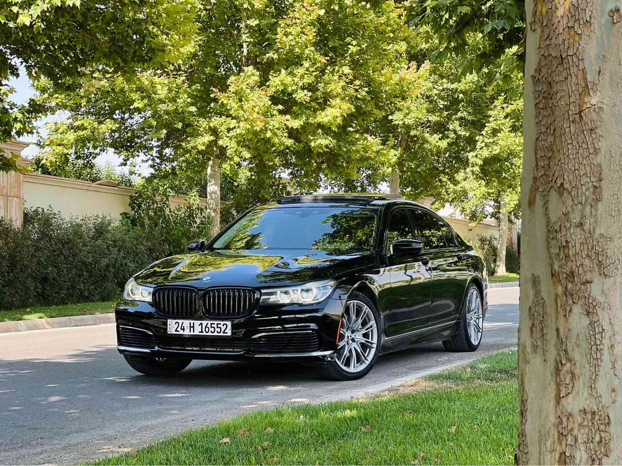 BMW 740 iL 
2019
Clin taytl
فول فول مواسةفات 
هةتا
جةگ 
سماعةي هارمان كاردون
دةرگا شةفط ١/١ 
وارد كةنةدي 
سةنةوي هةزة و رةقةم هةموو شتيك نويية
تحويل وكالة بةشةرت
گير و مكينة و اكسل بةشةرت 
سةيارةكة نمونةية لة جواني 
رةنگي رةش قةتران 
كاربؤن كيت 
١٦٨ هةزار روشتوة 
٣ جئي تةعديلي هةية 
شوين هةولير 
*********** 
عربي 
سلام عليكم BMW740LI
فول فول قبات مواصفات 
حتا دبل هوايي جگ 
باب شفط و سماعة هرمان كاردون
١/١  
سيارة وارد كندي 
بدون سبغ كفالة
بيها ٣ مكان تعديل 
تحويل وكالة نفس اليوم
كير محرك اكسل كلة جديد   
سنوية هزة رقم كلة جديد 
مكاني اربيل 
رقم *********** 
خابرني تدلل أربيل, العراق
