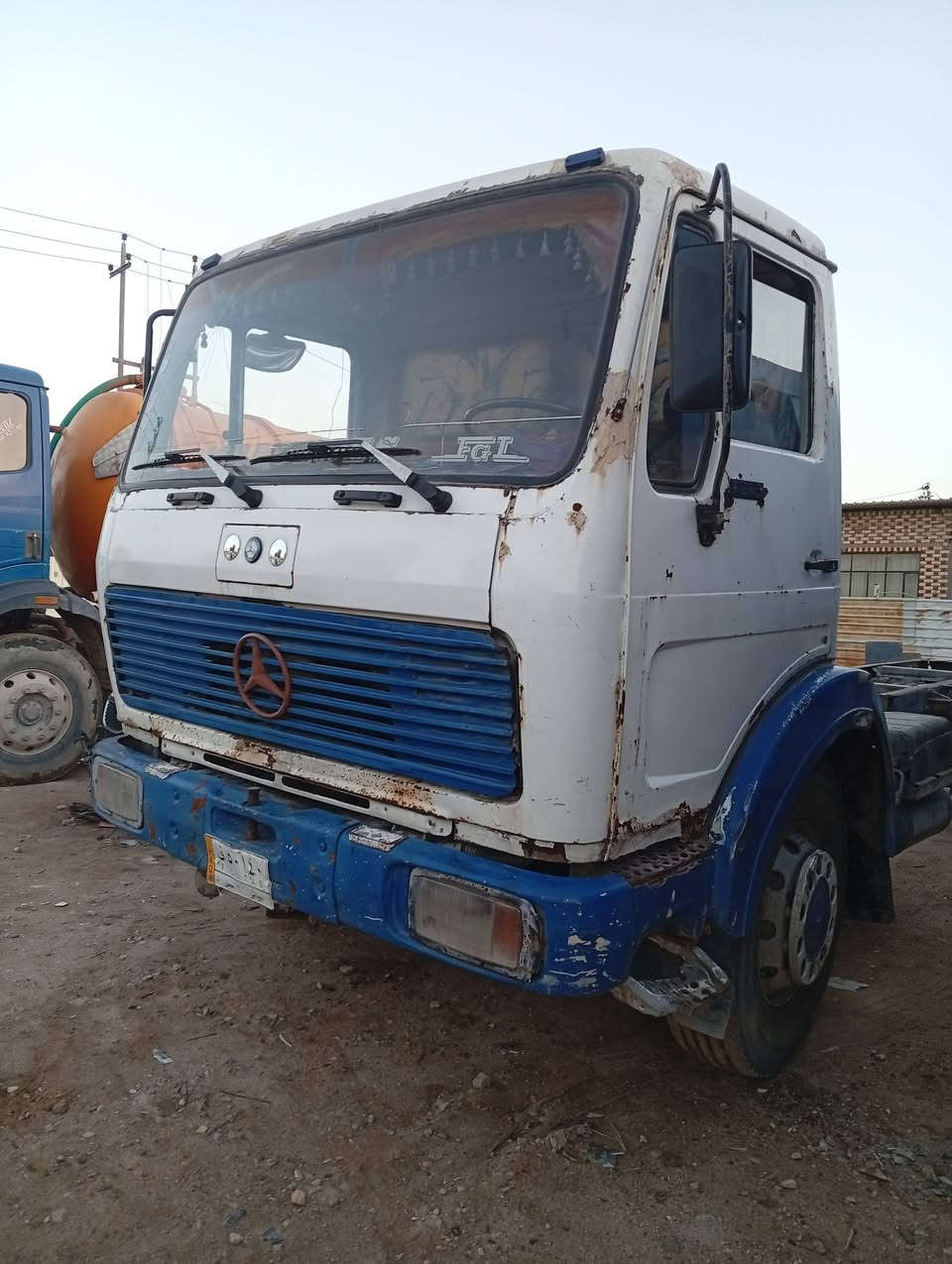 السلام عليك البه تنكر للبيع سنويه تنكر رقم ديالى حائز ثالث السعر ٧٥ (***********)
