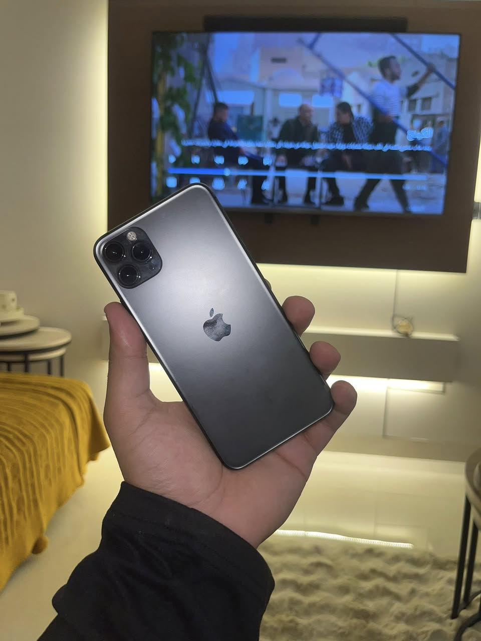 ايفون ١١ برو ماكس. شرق اوسط

مبدل شاشه اصلي من ابل. بالصوره ومبين 
وبطاريه اصليه لكن متقره قطعه من ابل 

لون زيتوني 
ذاكره 512 انتبه هذا مو ٢٥٦ 

كارتونه ويا وكيبل اصلي 

السعر ٣٠٠ 

المكان بغداد


**إذا كنت صاحب هذا الإعلان وتريد حذفه لأي سبب، رجاءا أرسل رسالة إلى الدعم الفني**