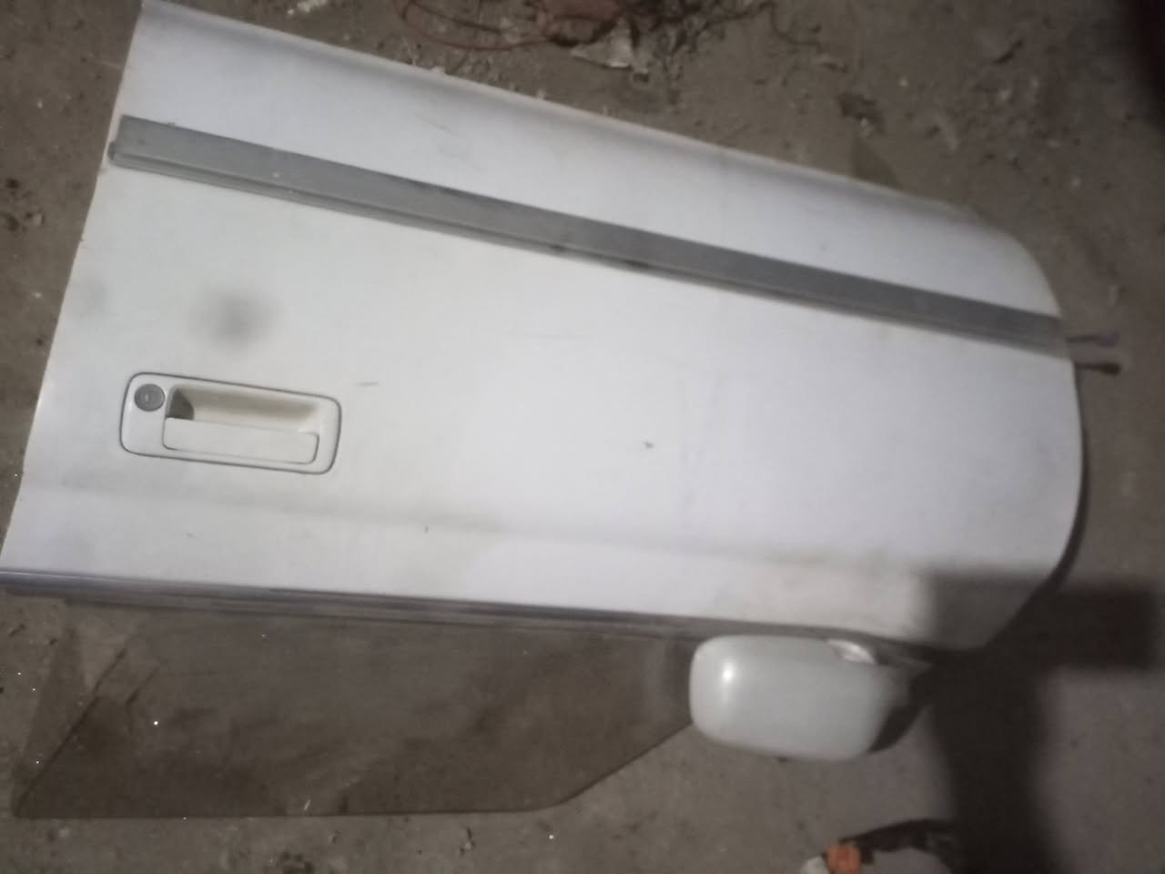 سلام عليكم بيبان راس الثور صفحه اليمنه ثنين كفاله من الصبغ وارد يابان مو تفصيخ 
واحد مال السائق مارك كصيف كامل للبيع متواجد عل خاص


**إذا كنت صاحب هذا الإعلان وتريد حذفه لأي سبب، رجاءا أرسل رسالة إلى الدعم الفني**