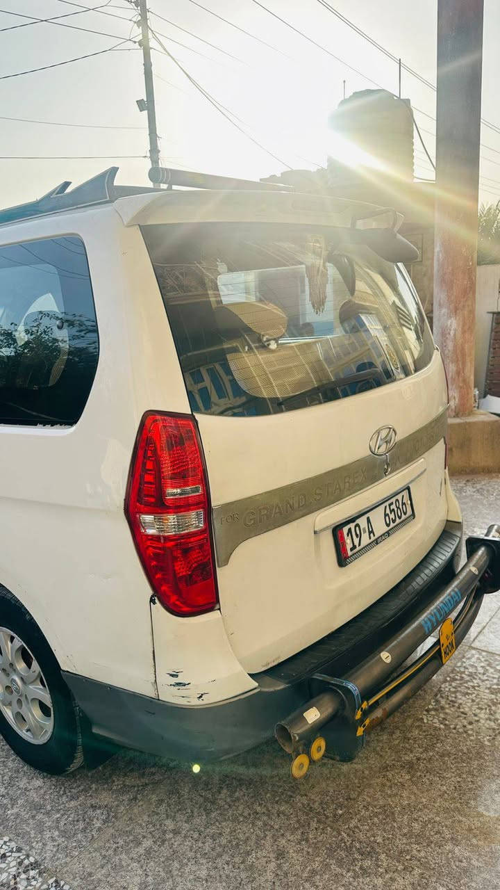 السلام عليكم ستاركس ٢٠٠٩ محور مسكر ٧ سورنتو تحويره جديده مبدل بيها باب السايق وجاملغ السعر ١٣٠ وبيها مجال مكاني ذي قار قضاء النصر ***********
