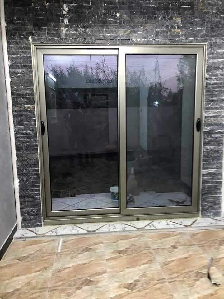 سلام عليكم 
متوفر ابواب وشبابيك اسلايت ومفصلي المنيوم 
وابواب وقواطع داخليه المكان المسيب 
*********** للاستفسار اتصال او واتساب
