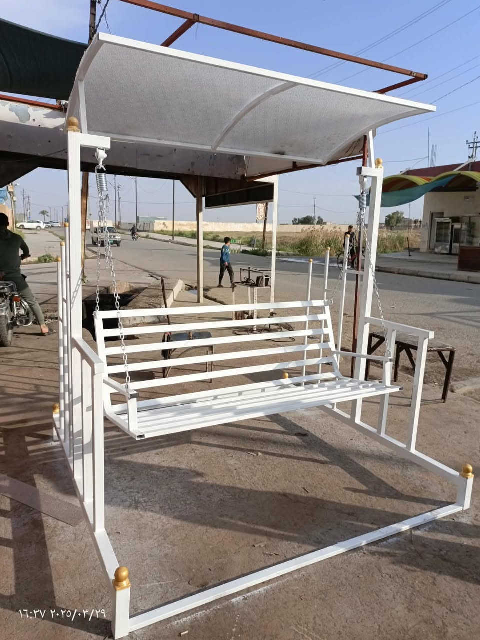 السلام عليكم
حدادة الهيثم
 لعمل الأبواب والشبابيك
نشتغل نقد وقصاد  ب انسب الاسعار ***********
