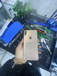 آيفون اكس ماكس  بطاريه77 ذكره64 سعر150 شاشه بيها فطر ما ياثر  كامره سي...