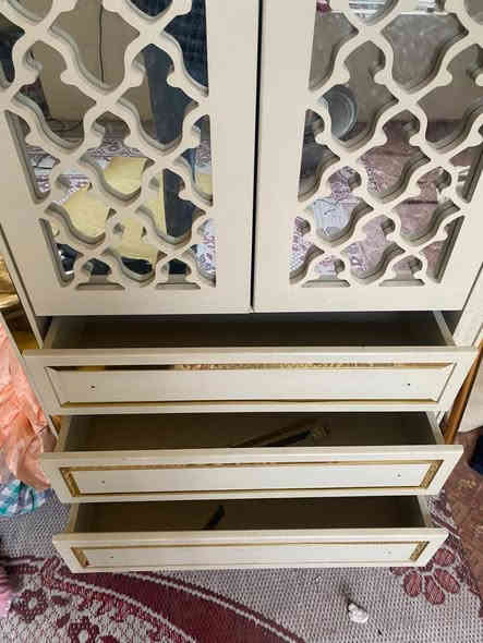 كنتور لبيع نضيف بابين مجرات ثلاث موقع تقاطع ساده نهر شيخ سعر خاص 👍 تواصل وتساب ***********
