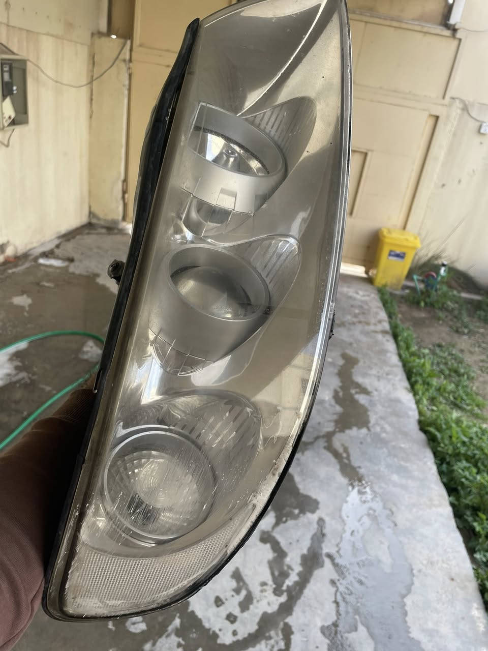 غراض ازيره لبيع  2700
دبلات اماميه زوج

لايتات زوج 

دكشن بارد لبيع 

حساسات طرق عدد 4

حساسات vvt زوج

جويتر 

مساطر عدد ثنين ( اولاله حاويه هيه والبخاخات كامله والثانيه نقص بيه كم بخاخ )

ايرفلو حساس الهواء  

فيش بخاخات كامله الخلفيه 

فيش مجاول كامله الخلفيه عدد 2 

فاكيم كامل هوه وحساسه 

سعرهن كل 300  الف
مكاني نجف 
***********
