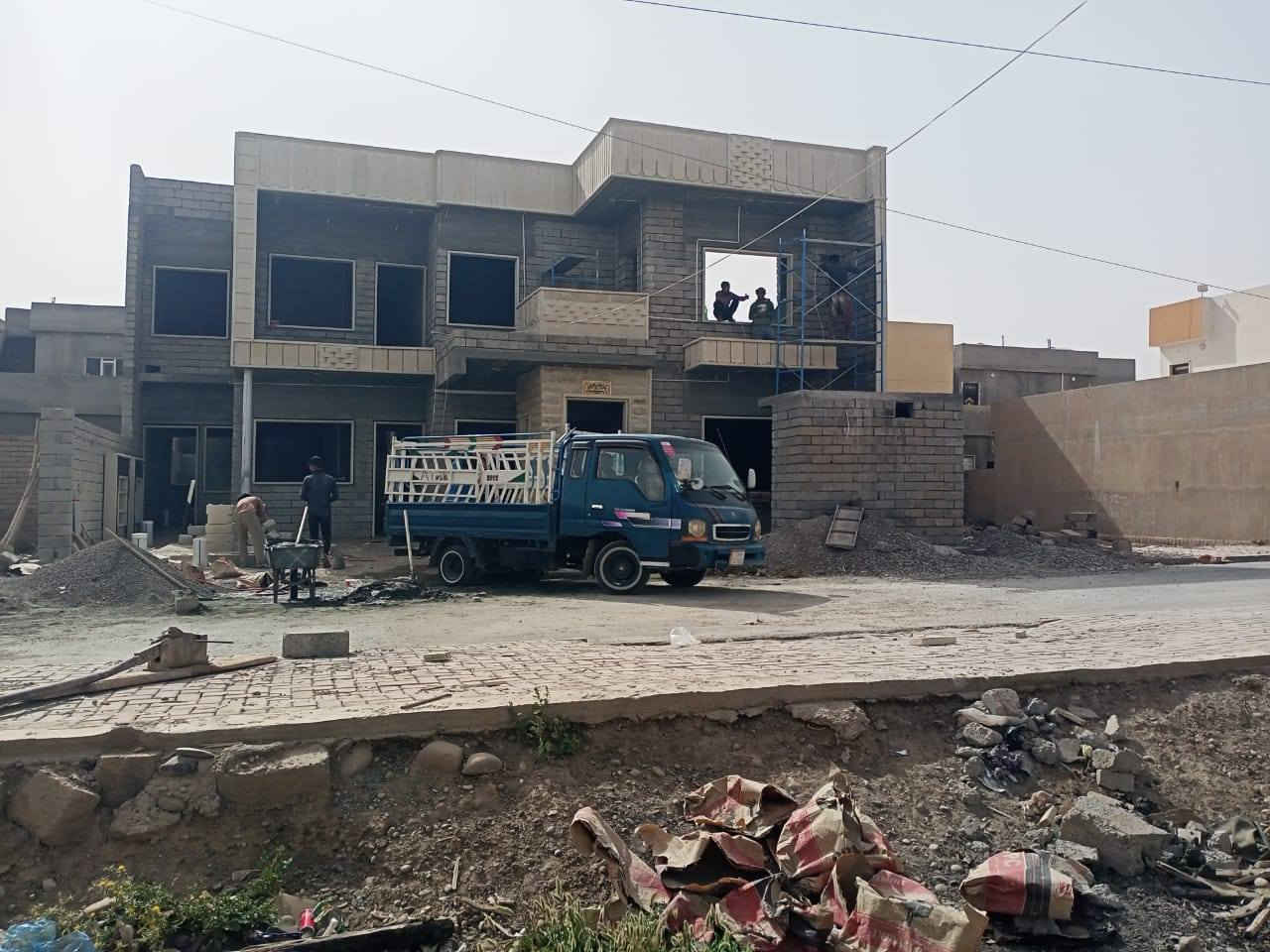 كادر عمل حجر حلان تطبيق الواجهات وكوبلنات وشبابيك وجلي ودرز كرسته وعمل شقل درجه اولى باسعار مناسبة الاستفسار عل رقم ***********
