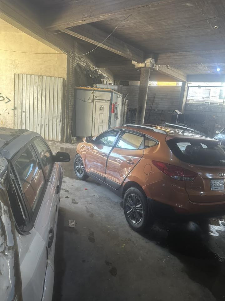 سلام عليكم لبيع توسان موديل ٢٠١٥ رقم بغداد عله حادثهه مثل صوره سعرهه ٦٥ مكان سياره بغداد المشتل استفسار ***********
