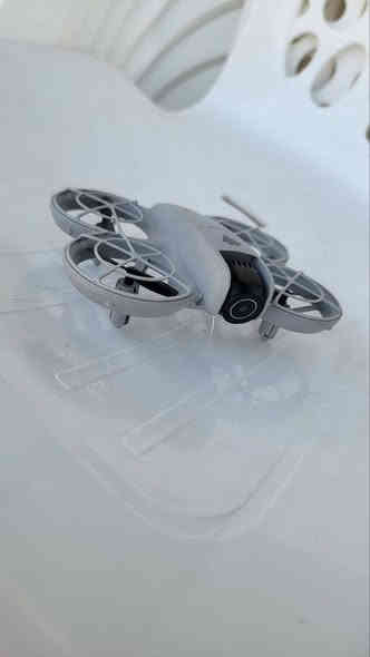 اقرأ للاخير
درون بهذا الشكل للبيع جديد كسر كارتون 

 فقط فتحتهه فحصته تشتغل ومابيهه اي مشكله او اي خدش 

جوستك شاشه شحن تايب سي
 وليسَ >>>>>>بطاريات(حجرات ساعه ) 
كامرتهه تخبل 
GPS لكن ماعرف شلون اتحكم بيهه بي دكم هواي

 بيهه ميزة  3 سرع >>(3 نمرات)

ملحقات 

توصاله تايبسي+ريش احتياط+رام+فلاش 

يوجد توصيل مجاني

 *********** متواجد واتساب وفيس 

سعرهه 125 وبيهه مجال
