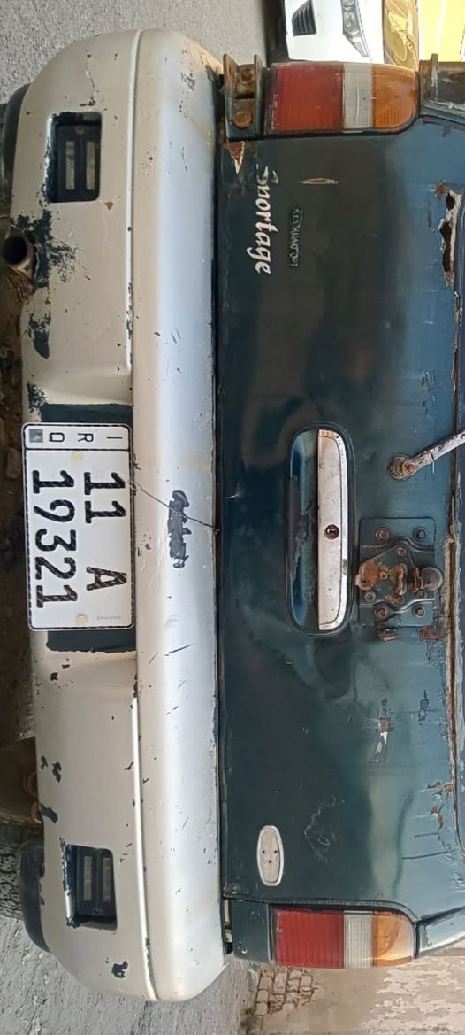 كيا سبورتج 94 گير ومحرك وأكسل ياباني جيد جدا بأسمي السعر 27 موبايل ***********
