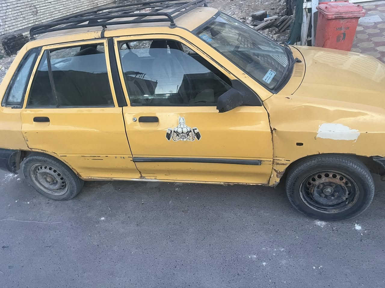 السلام عليكم سايبه موديل 2012 بسمي شوط تحويل ثاني يوم  مكاني بغداد السعر 15 رقم التليفون ***********
