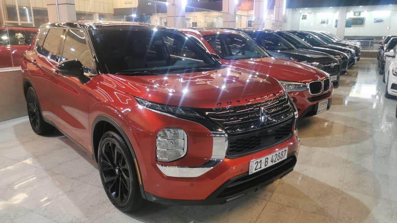 متسوبيشي اوتلاندر ٢٠٢٣ ماشيه ٤٨ الف كيلو فول مواصفات بلاك ايدشن بيه جاملغ امامي ايمن وباب الحاملغ نفسه مصلح sel ٢ ويل درايف بانوراما رادارات كامرات قياده ذاتيه السعر ٢٣٠ ورقه *********** السعر بي مجال أربيل, العراق
