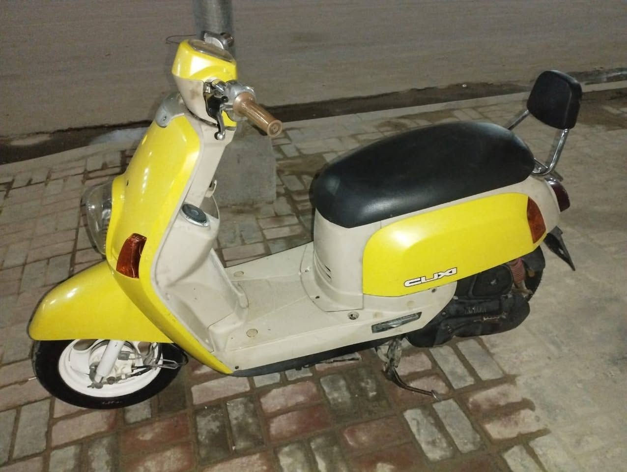 ماكس بوليسي للبيع دراجه رمبه داخل كريمي دراجه كفاله 
***********
السعر مليون ١٥٠
مكاني كربلاء
