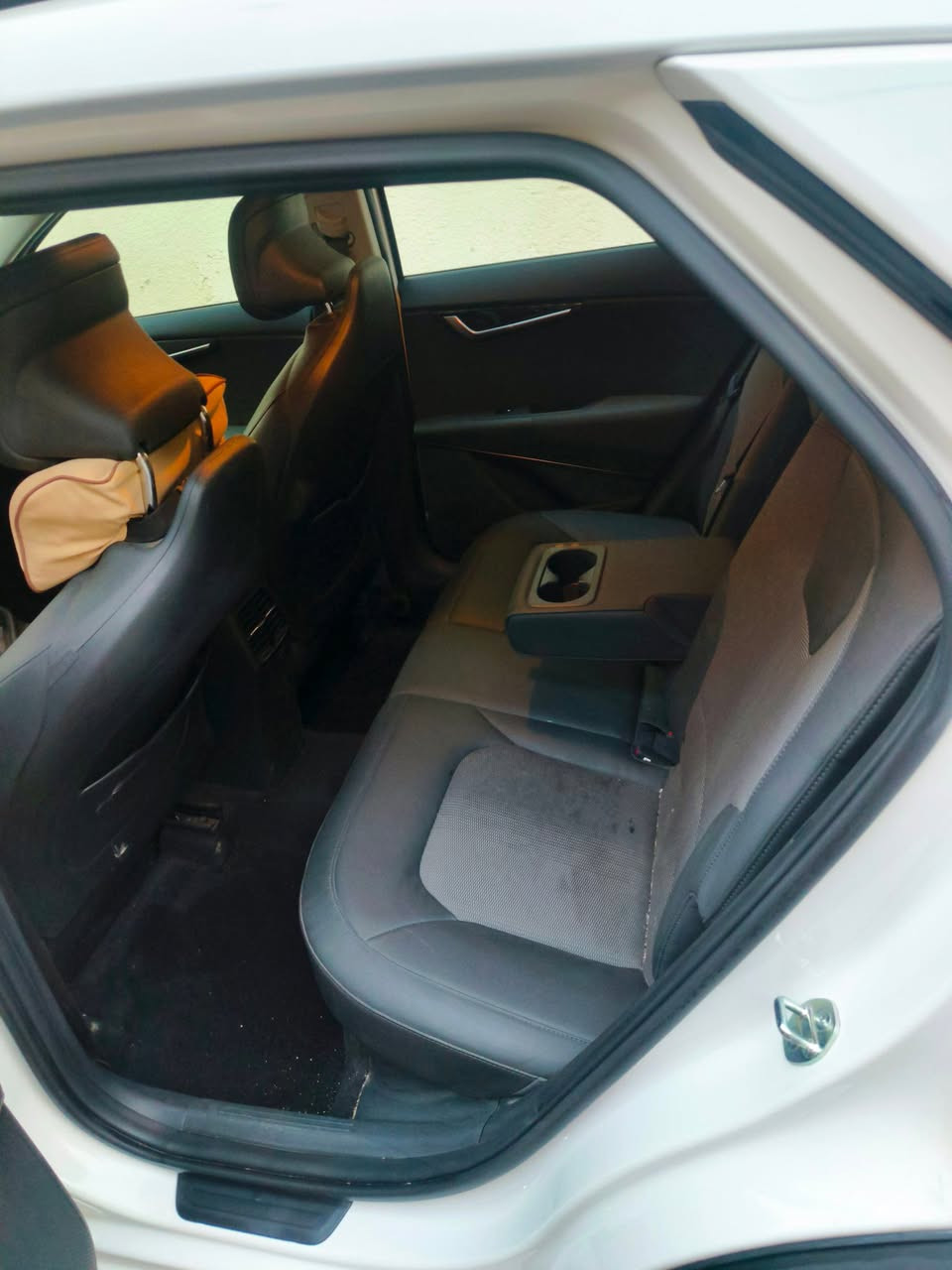 السلام عليكم
كيا نيرو ٢٣فول مواصفات عده الفتحة السيارة جديدة كير مكينة صدر تبريد جدد بدون ايرباك بيها بنيد كلير من أمريكا شرط بجم مامفتوح بيه برغي صور الحادث ورقم الشاصي بالمنشور باسمي مكاني الكرادة سعرها ١٥٨
للاستفسار*********** واتساب
***********
