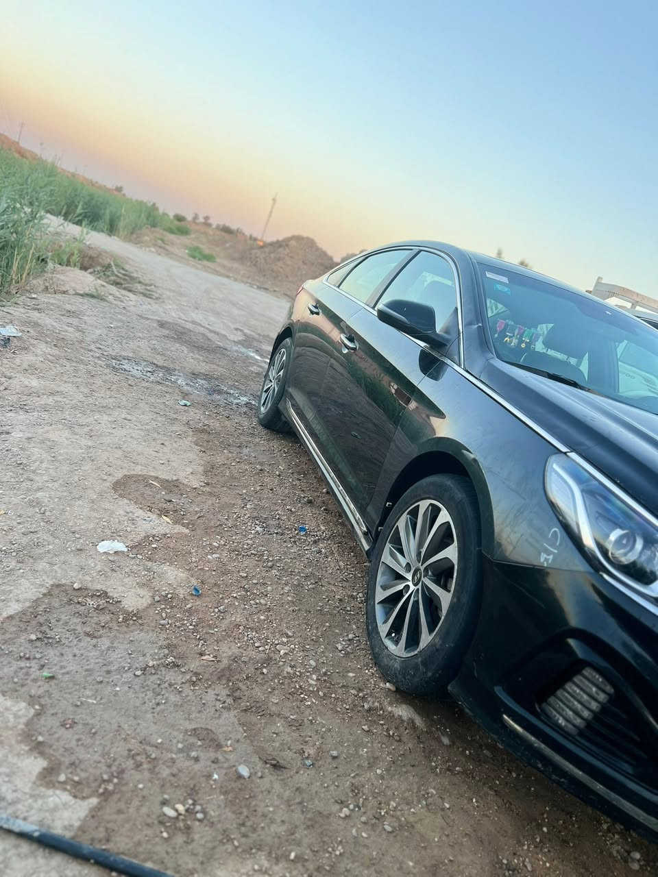 سلام عليكم سوناتا 2018 فول مواصفات وارد أمريكي سياره ابيعه حزام رقم بغداد بأسمي تحويل ثاني يوم محرك 2400 مفتوح لون أسود مكان السيارة بغداد السعر 98 بيه مجال بس حك الجيه رقم الهاتف *********** او ***********
