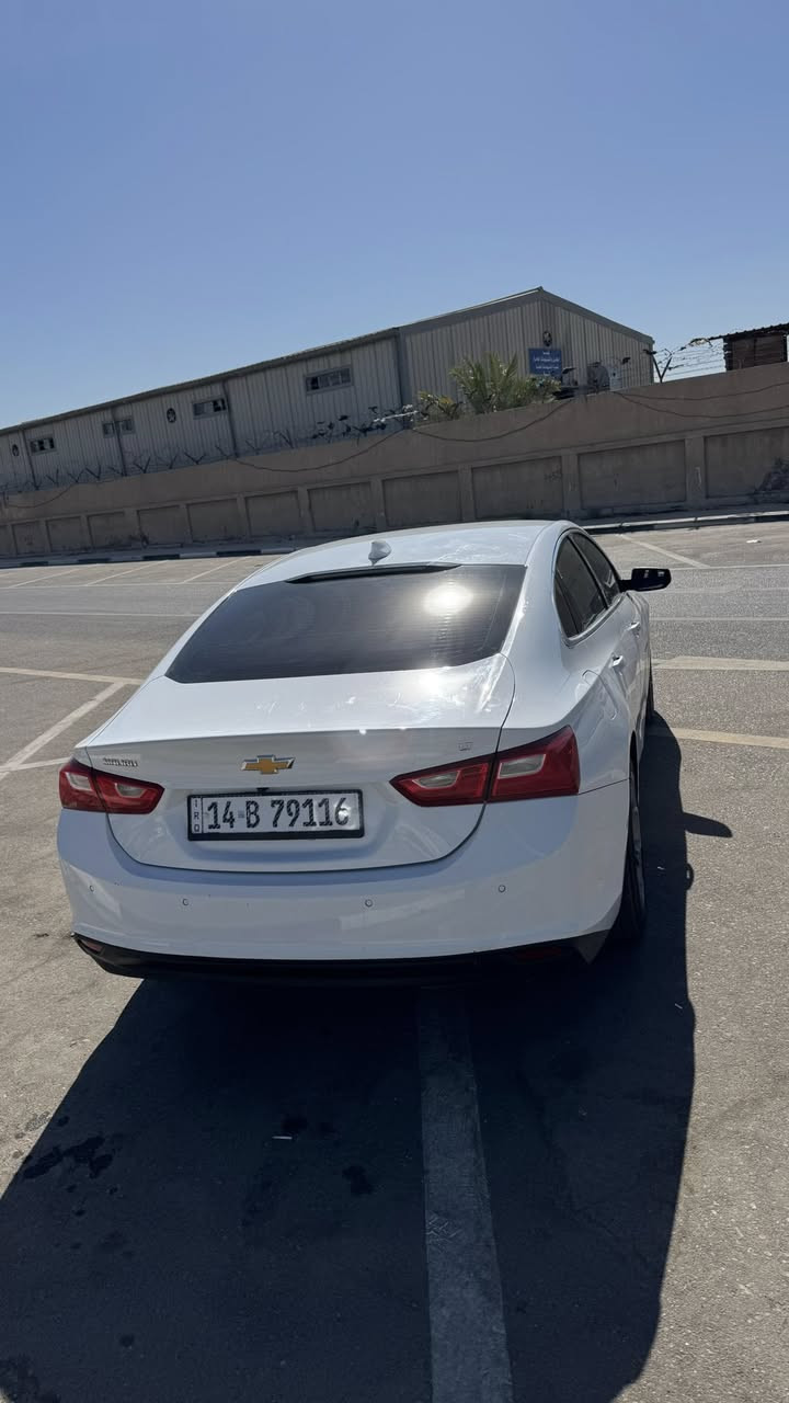 ماليبو ٢٤ رقم بصره حره بأسمي تحويل ثاني يوم
الصرر موضح بالصور 

السياره جاهزه وكامله من كلشي 

السعر ب132 وبيه مجال

او مراوس حسب القناعه 

للتواصل ***********
